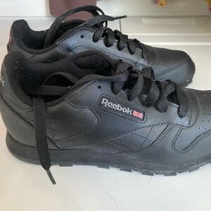 Reebok All-Black Athletic Shoes